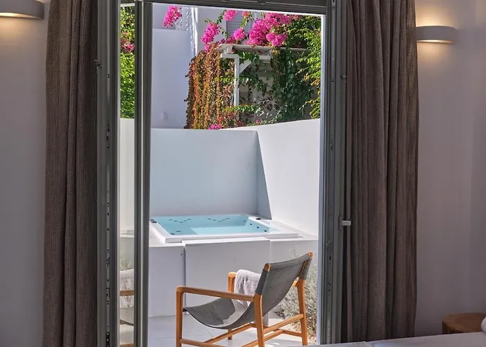 The Bright And Elegant Akira Villa Naousa